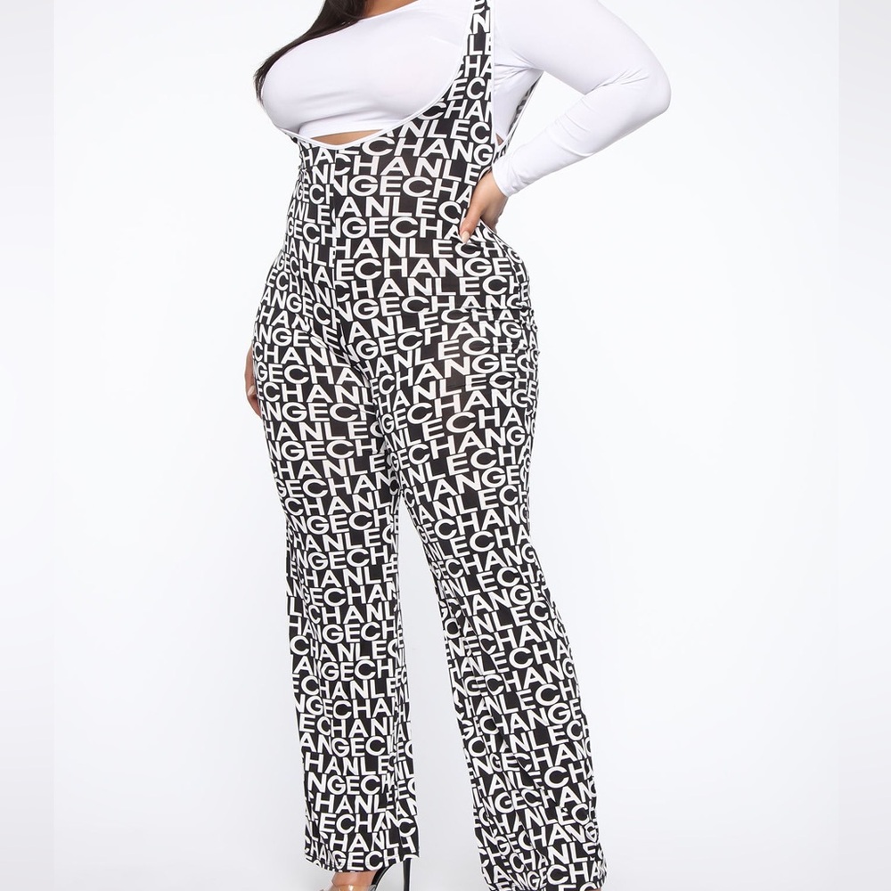 Watch Me Enter Jumpsuit - Black/White Fashion Nova